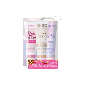 Mistletoe Kisses Moisturizing Shimmer Lip Balm Gift Set
